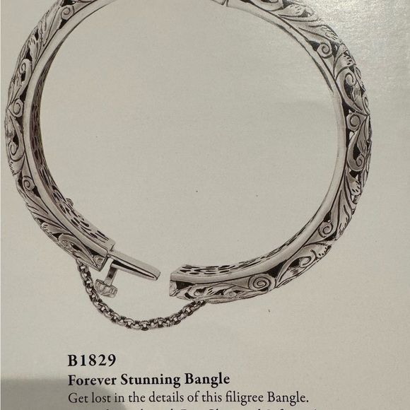 Beautifully handcrafted sterling silver Silpada bangle - Picture 4 of 9